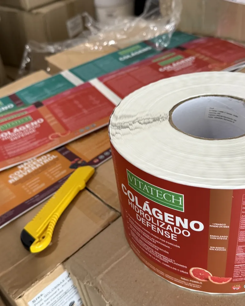 Rollo de etiquetas de colágeno en OPP metalizado